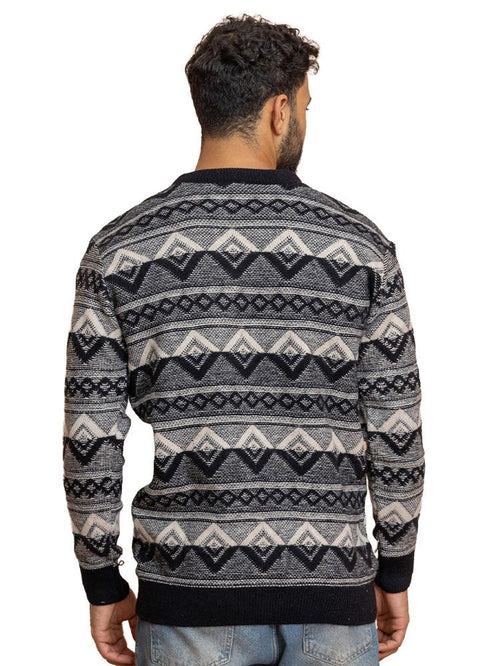 Black*Off - White Design 2426 S - Round Pullover - Khotwh